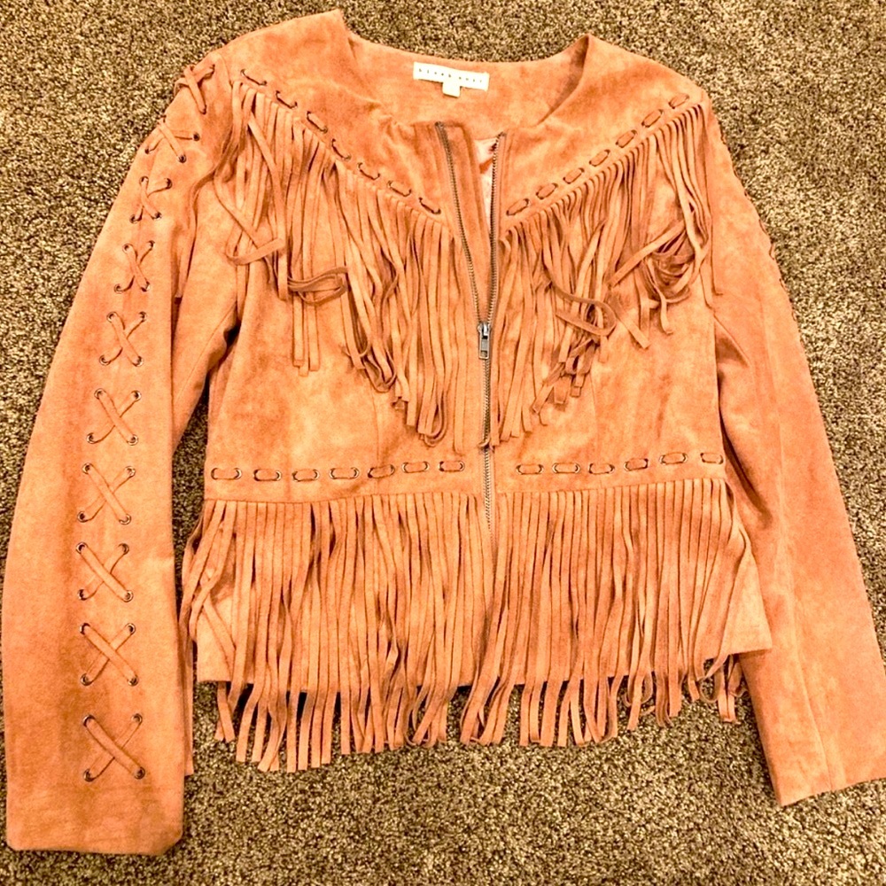 🚩 Gorgeous Blush Noir NFR worthy jacket!!
Size: S